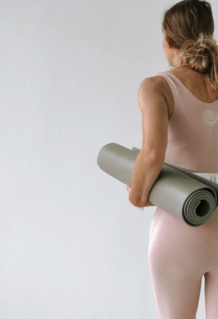 йога _ йога для начинающих _ йога эстетика _ yoga teacher _ yoga community